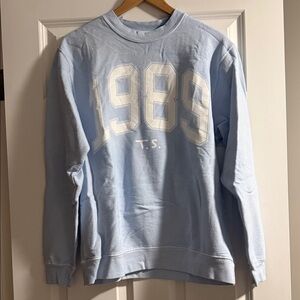 Light Blue 1989 T.S. Women’s Sweatershirt